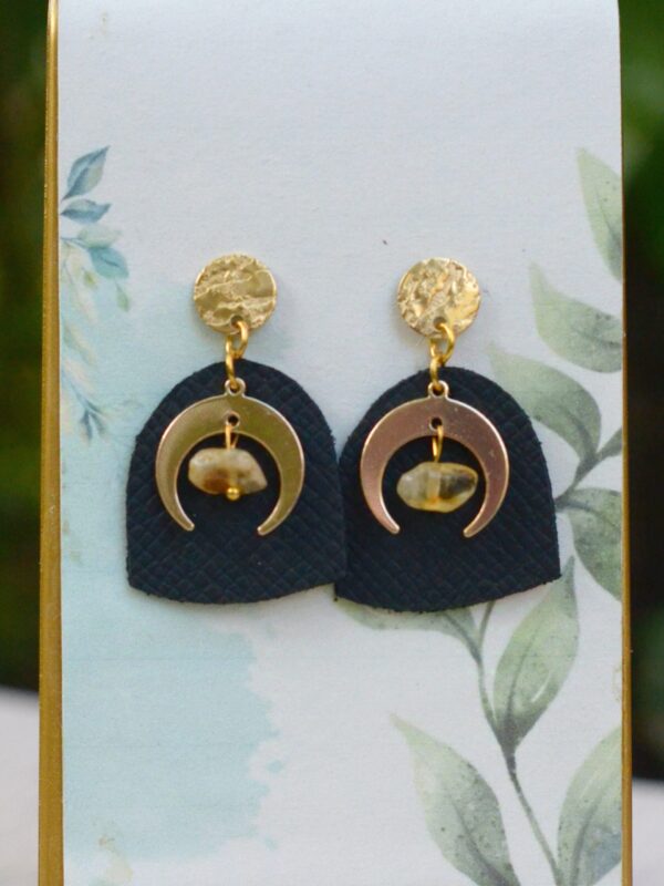 Boucles d'oreilles lune en cuir noir et or